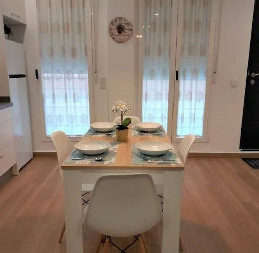 Loft Al-nasir Junto Al Casco Historico Apartment