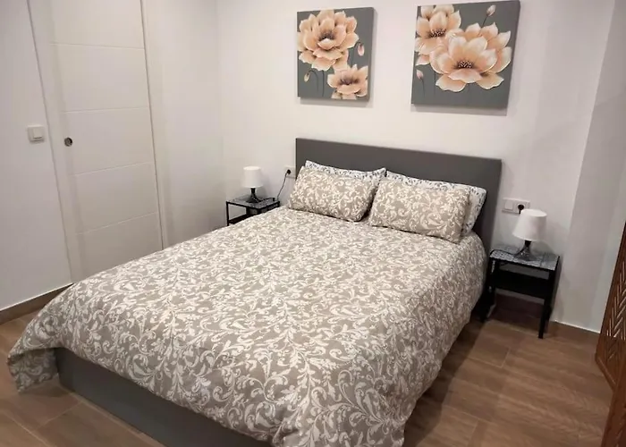 Loft Al-nasir Junto Al Casco Historico Apartment *