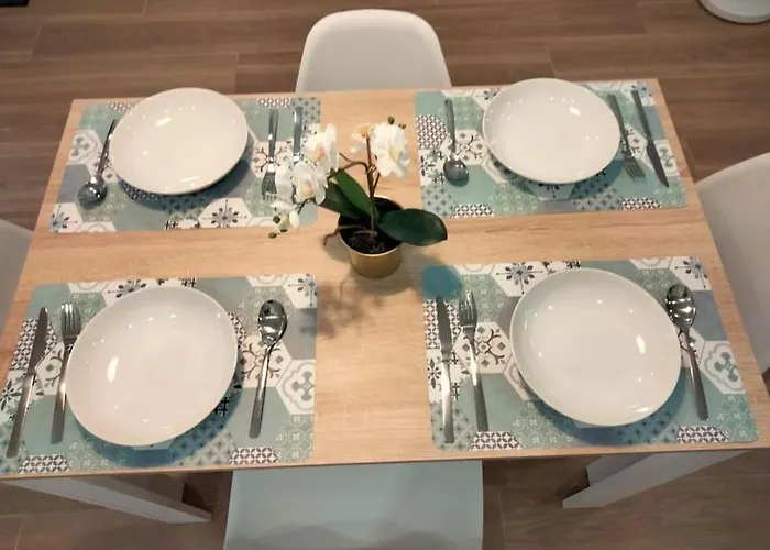 شقة Loft Al-nasir Junto Al Casco Historico *